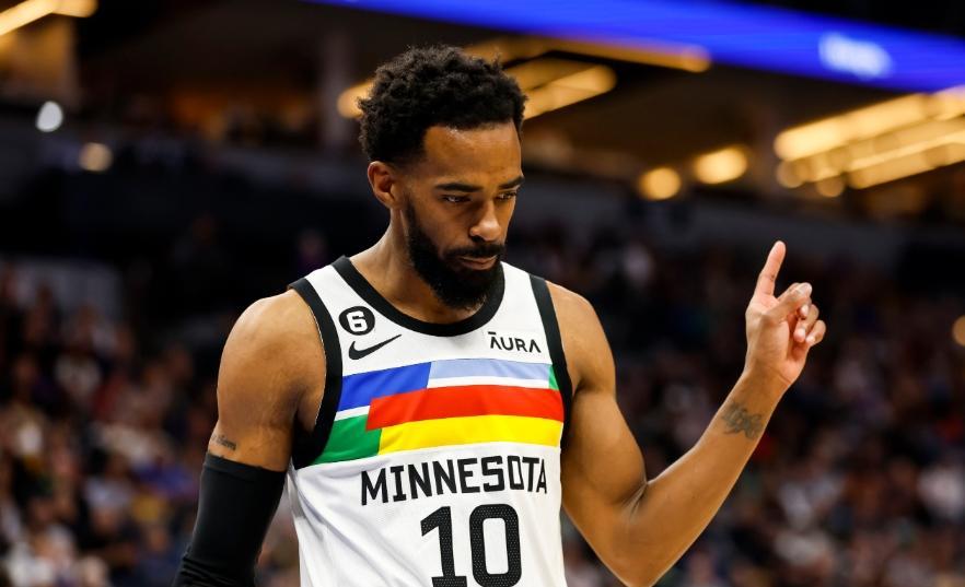 关于浓眉哥连续三场比赛得分超过连败,RNG挑战极限!的信息 关于浓眉哥连续三场比赛得分超过连败,RNG挑战极限!的信息