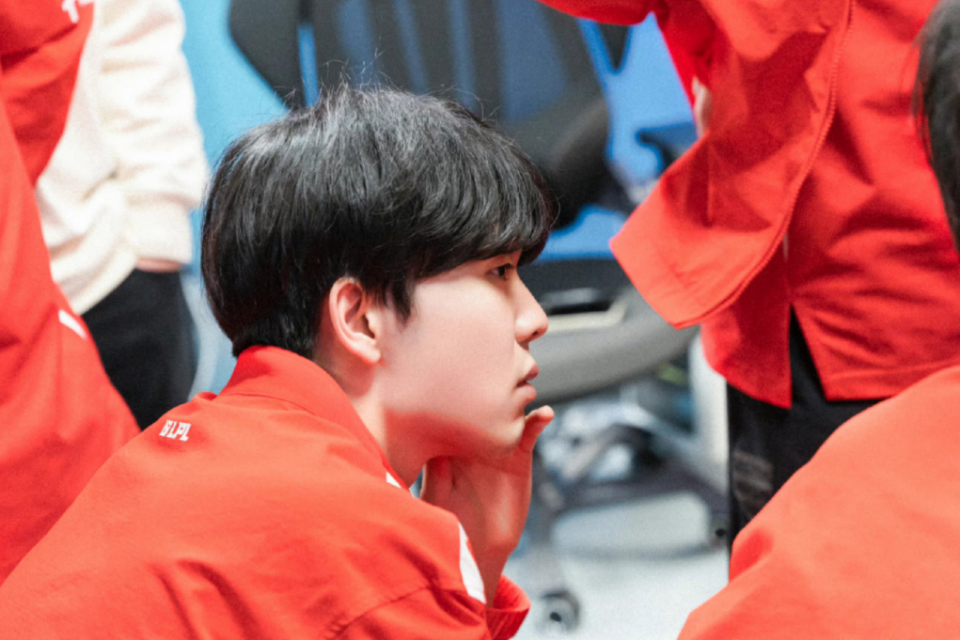 JJB-JackeyLove回归赛场，精彩发挥首场状态亮眼，日本队观众沸腾！的简单介绍